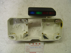 Boitier inférieur des compteurs de CBX650E CB650SC (US)