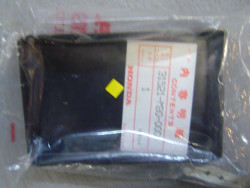 Bac sous batterie de VF750S 82-84 plus livrable Honda
