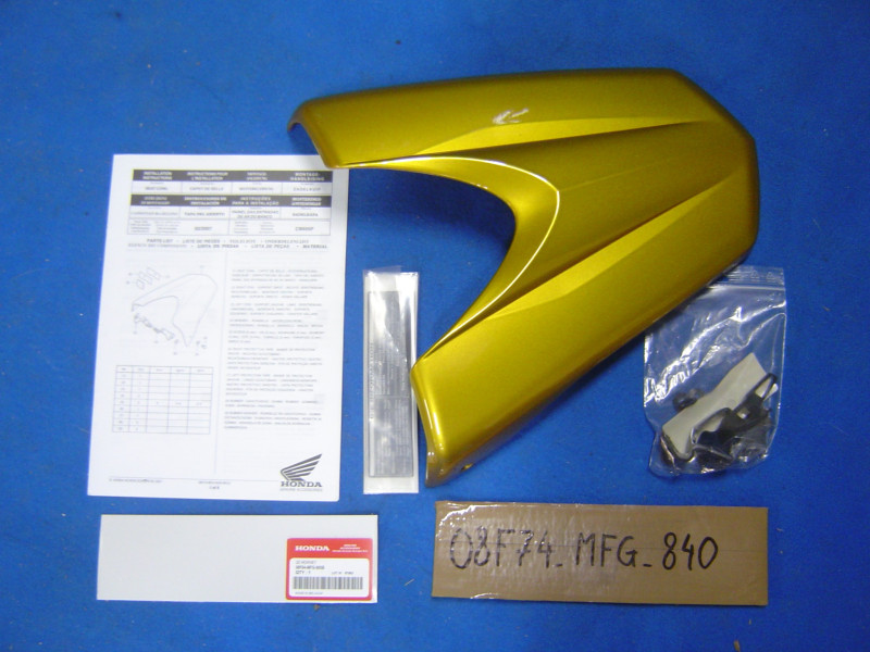 Capot de selle Honda CB600F 07-08 Y-200P | Réf. 08F74MFG840