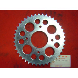 Couronne transmission AR 42 dents Honda CL250/K2 - 41201-290-020