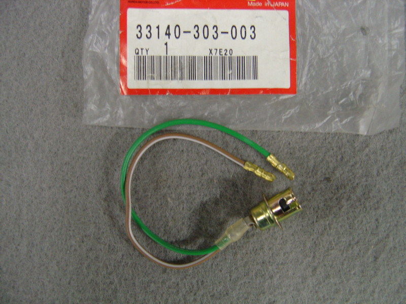 Porte ampoule veilleuse Honda 125K5 400Four 500F 750F