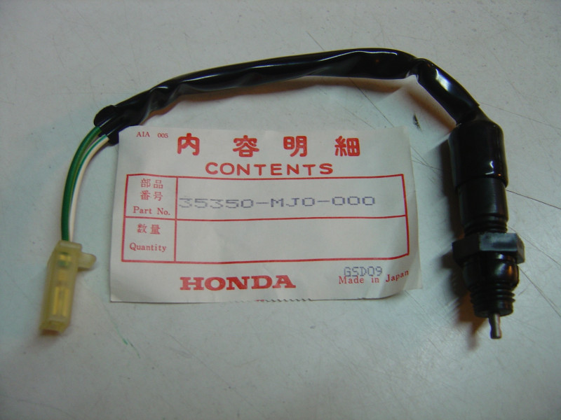 Contacteur Stop Frein AR Honda CBX750FE 35350MJ0000
