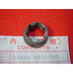 Bague pignon 3ème arbre sortie boîte Honda XL350 XR350 – 23452KF0000