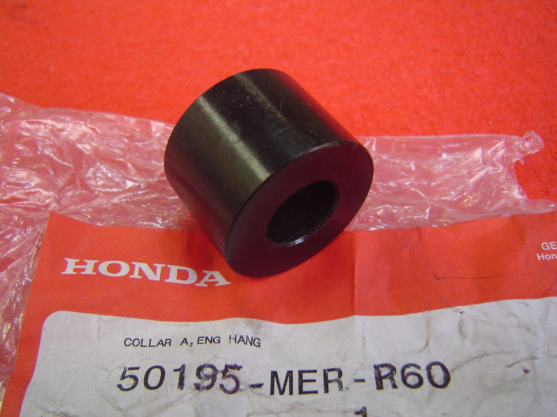 Entretoise moteur 20mm Honda CBF600 08-11 - Réf 50195MERR60