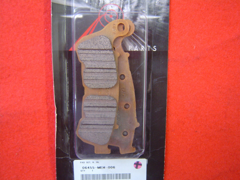 Plaquettes Frein Avant Honda NSA700 2008/2009 - Réf 06455MEH006