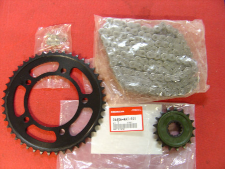 Kit Chaîne Honda CBR1100XX 17x44 - Réf. 06406MATE01