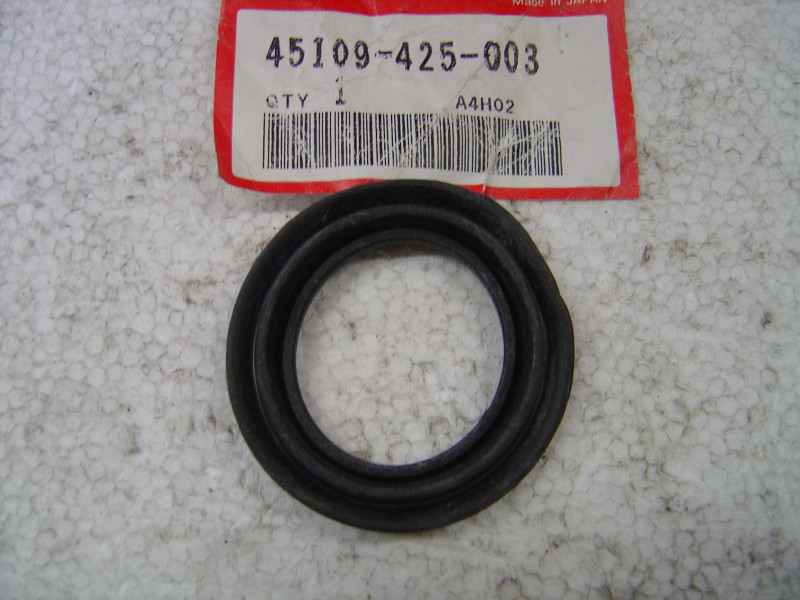 Cache poussière piston étrier Honda 45109-425-003