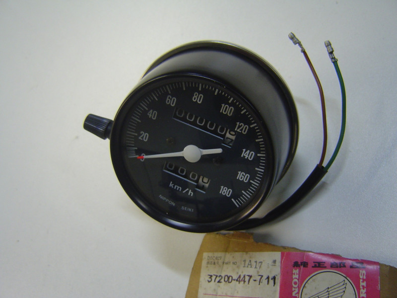Compteur de vitesse km/h Honda CM400TA – Réf. 37200447711