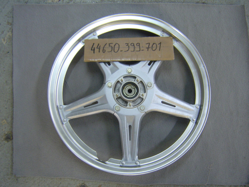 Roue avant Honda CB125T2 - Réf. 44650-399-701