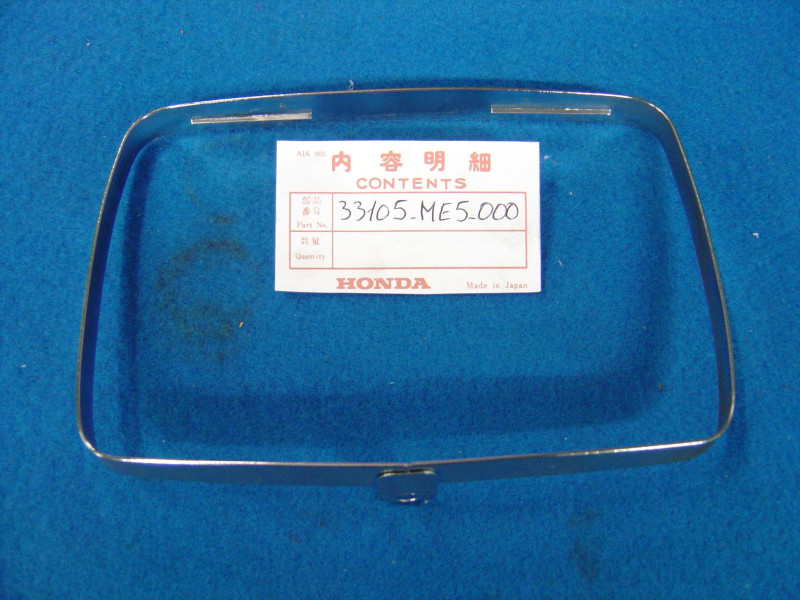 Cerclage de phare Honda CBX650 CB650 CBX750 - 33105ME5000