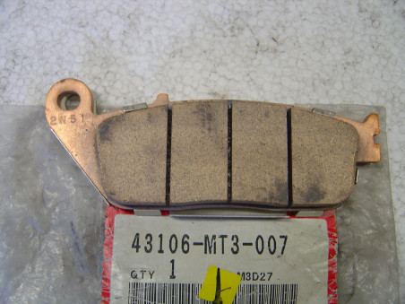 Plaquette de frein B Honda ST1100 90/91 - Réf. 43106MT3007