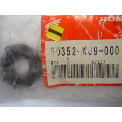 Caoutchouc fixation moteur Honda 50352KJ9000 FES250 CH125