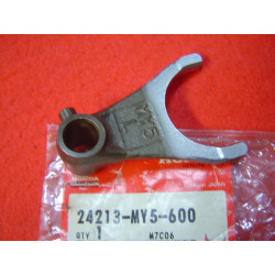 Fourchette boîte gauche Honda CB500 94-02 | 24213-MY5-600