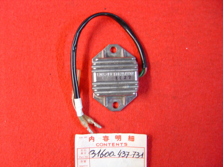 Régulateur de tension Honda XL125S Stanley 437-EE27 | Réf. 31600437731