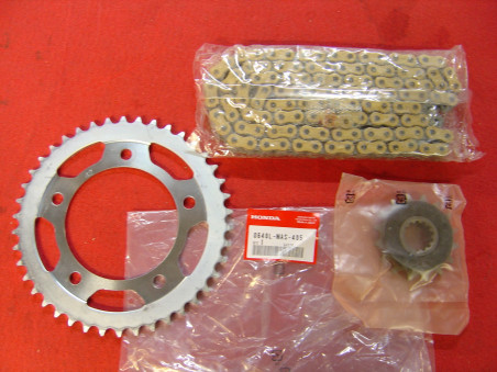 Kit chaîne transmission 42x16 Honda CBR900R 96/97 | Ref 0640L-MAS-405