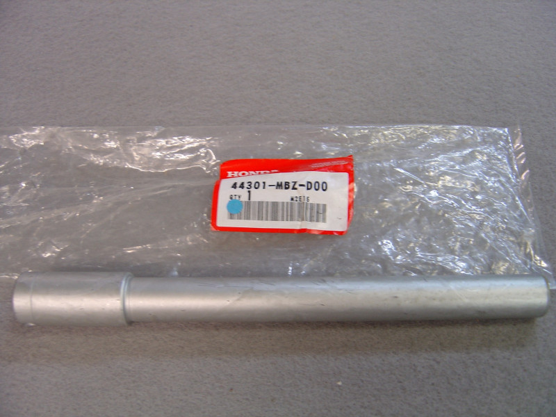 Axe Roue Avant Honda 44301MBZD00 | CB600F VFR800 CBF