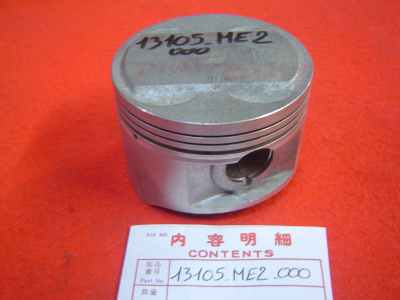 Piston cylindre droit cote 1.00 Honda CX650 GL650 – 13105ME2000