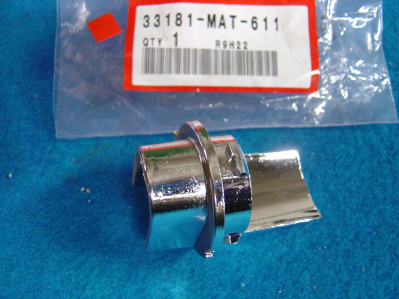 Déflecteur feu arrière Honda CBR1100XX - 33181MAT611