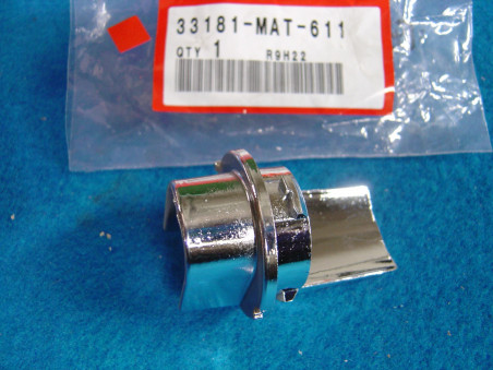 Déflecteur feu arrière Honda CBR1100XX - 33181MAT611