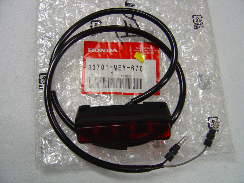 Feu arrière complet Honda CRF450X 2005-2014 | Réf. 33701MEY670
