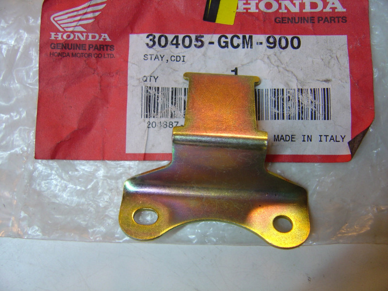 Patte fixation boîtier CDI Honda X8R50 98-01 | 30405GCM900