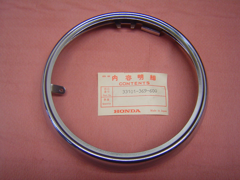 Cerclage de phare Honda CB250T CB400T - Réf. 33101369600