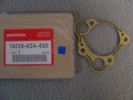 Joint Papier Couvercle Pompe à Eau Honda CR125R 19229-KZ4-620