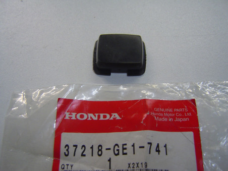 Bouchon tableau de bord Honda – Réf. 37218GE1741
