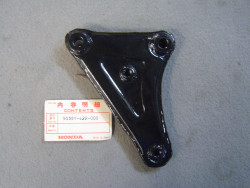 Support moteur supérieur coté droit de CBX1000