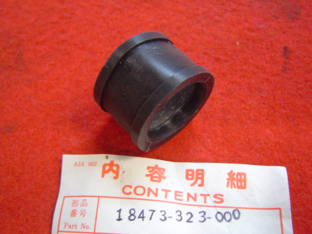 Caoutchouc liaison pots Honda CB500 CB550 18473-323-000
